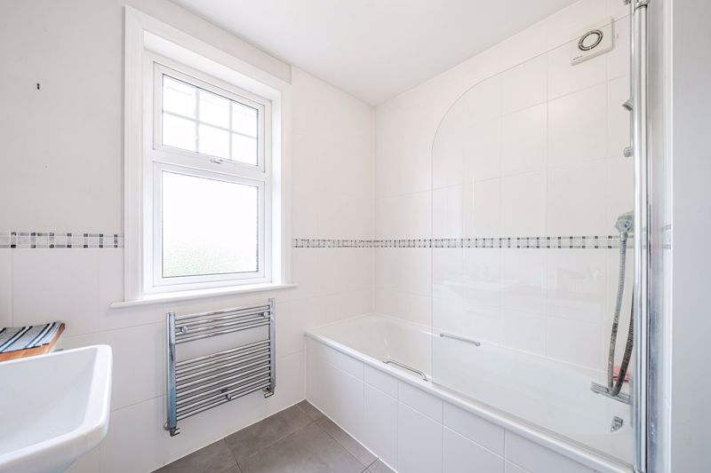 Family Bathroom- click for photo gallery